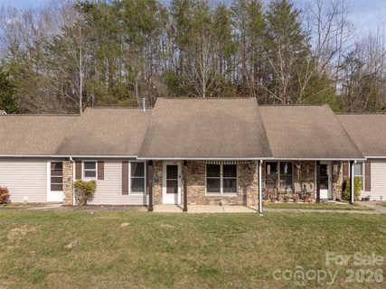 203 Rocky Mountain Way active townhome in The Hills At Averys Creek, Arden, NC