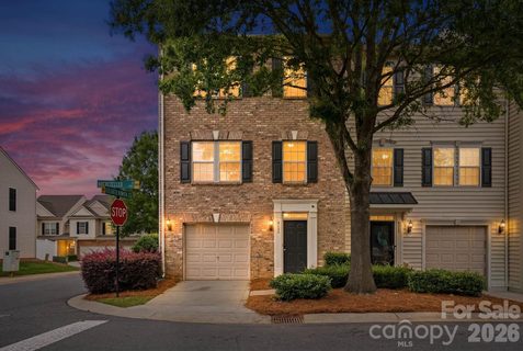 Previously sold for $449,900
