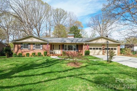 513 2nd Avenue Place sold home in Lecho Park, Conover, NC