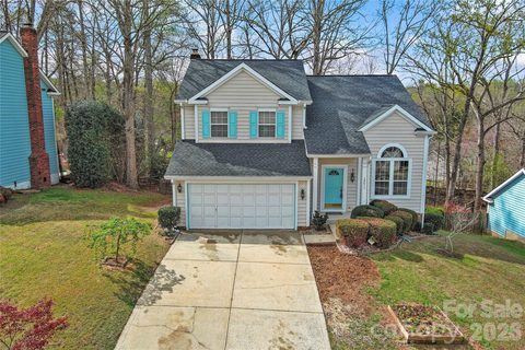 12611 Diamond Drive sold home in Woodside Falls, Pineville, NC
