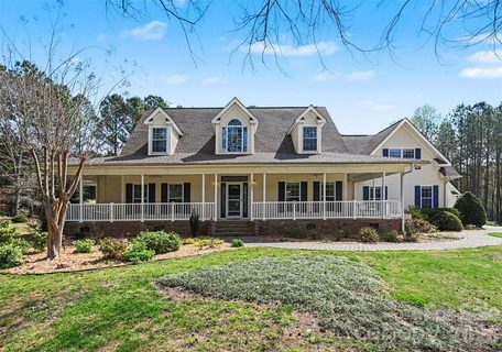 1804 Riva Ridge Court sold home in Derby Downs, York, SC
