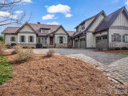 565 Chestertown Drive active home in Brights Creek, Mill Spring, NC