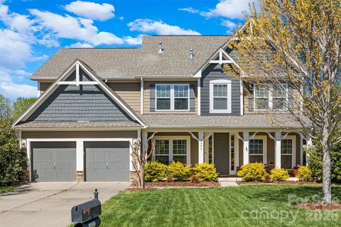 9006 Woodview Court sold home in Fox Ridge, Fort Mill, SC