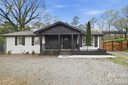 816 Sharon Drive sold home in Waxhaw, SC