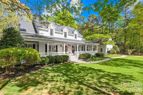 8830 Bluestone Bay Court pending home in Northview Harbour, Sherrills Ford, NC