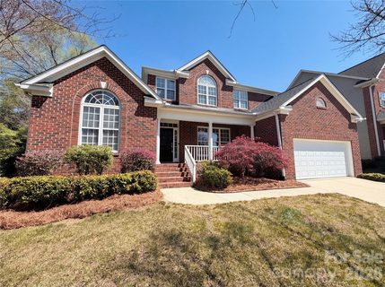 20224 Northport Drive active home in Jetton Cove, Cornelius, NC