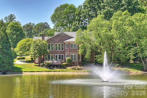 127 Summermore Drive sold home in Summerlin, Charlotte, NC