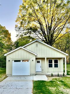 Homes in Cleveland Heights, Gastonia