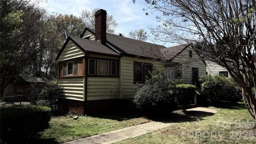 3101 Dogwood Avenue