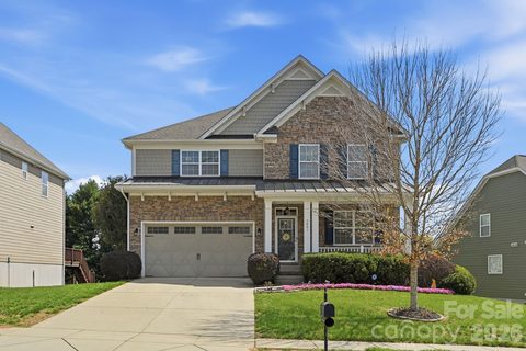 5041 El Molino Drive active home in The Vineyards On Lake Wylie, Charlotte, NC