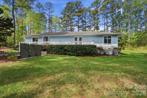 12251 Mallard Ridge Drive sold home in Mallard Creek Estates, Charlotte, NC