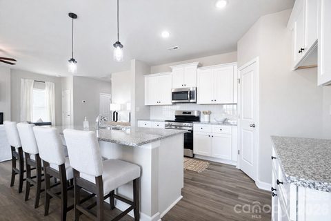 Previously sold for $260,980