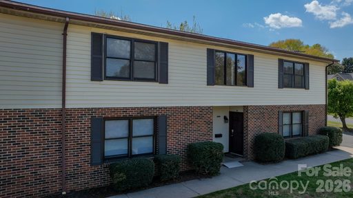 Previously sold for $127,900