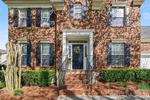 12511 Panthersville Drive sold home in Devonshire, Charlotte, NC