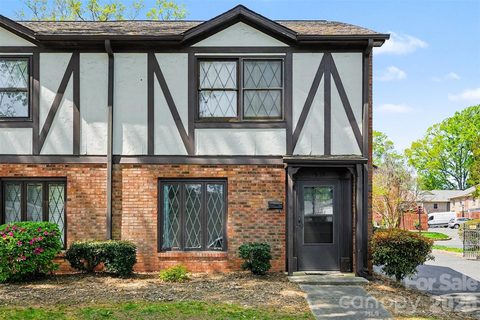 1535 Lansdale Drive active condo in The Oaks, Charlotte, NC