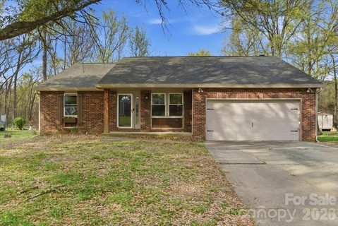 Homes in Twelve Oaks, Charlotte