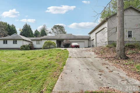 425 Lariat Circle sold home in Colonial Downs, Salisbury, NC