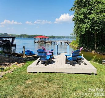 Island Point, Sherrills Ford