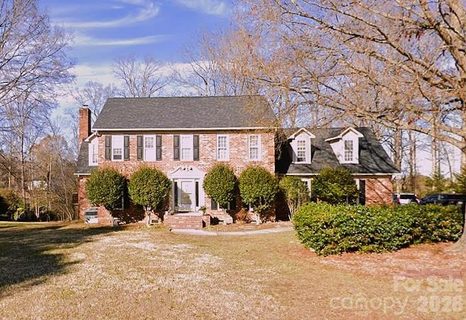 5426 Bedfordshire Avenue sold home in Camelot, Harrisburg, NC