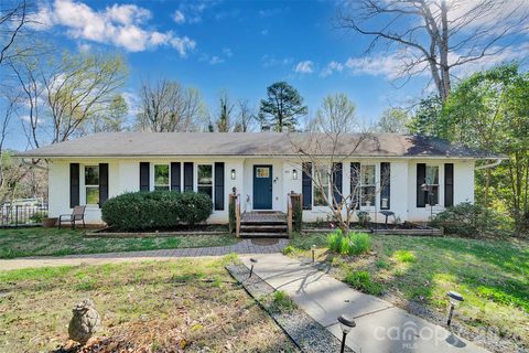 301 Hillandale Drive active home in Sardis Terrace, Charlotte, NC