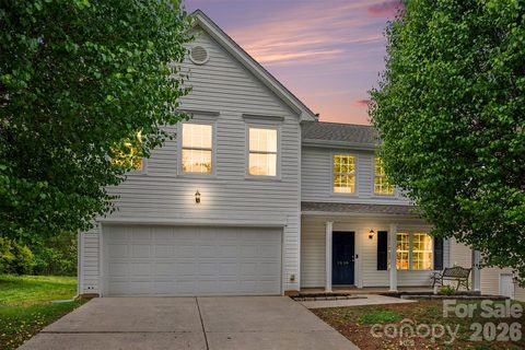 1038 Chalk Hill Lane