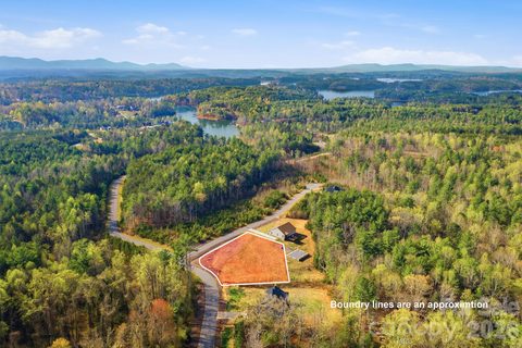 2018 Starlight Lane active home in Waters Edge, Morganton, NC