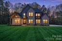 568 Longleaf Pine Lane sold home in Clover, SC