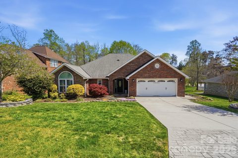 1330 Crown Ridge Drive sold home in Palmetto West, Fort Mill, SC