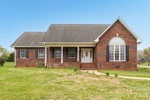 115 Emma Lane active home in Sterling Oaks, Statesville, NC