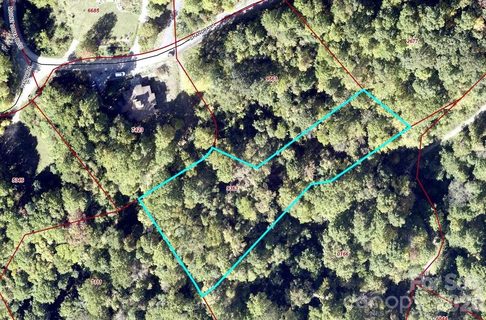 11 Chandra Lane active home in Mount Soma, Clyde, NC