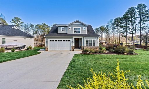 4970 Surfwood Drive sold home in Moonlite Bay, Sherrills Ford, NC