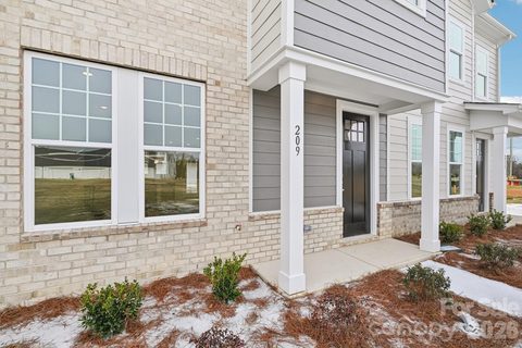 203 Vanguard Lane sold home in Villages At Cramerton Mills, Cramerton, NC