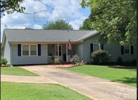 305 Hickory Lane sold home in Hickory Cove, Salisbury, NC