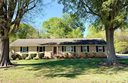 8325 Fallsdale Drive sold home in Charlotte, SC