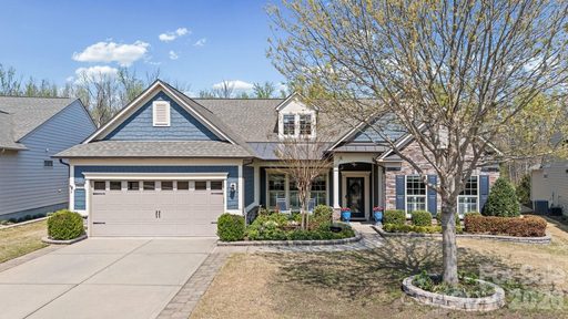 2141 Bud Court pending home in Carolina Orchards, Fort Mill, SC