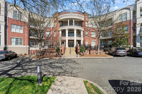 5425 Closeburn Road pending home in Southgate On Fairview, Charlotte, NC