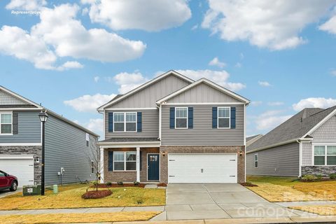 3012 Arundel Court active home in Villages Of Maiden, Maiden, NC
