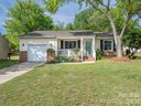 11613 Five Cedars Road sold home in Charlotte, SC