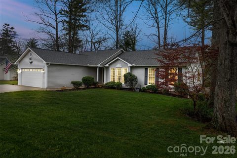 504 Windsor Forest Court sold home in Windsor Forest, Fletcher, NC