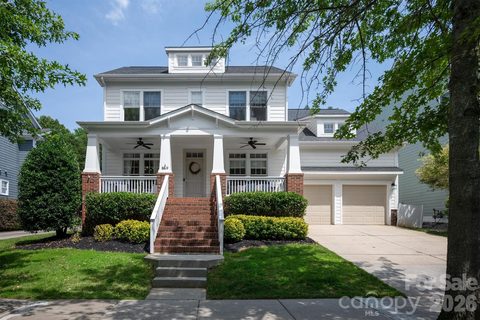 869 Stratford Run Drive active home in Baxter Village, Fort Mill, SC