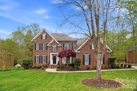 1711 Crestgate Drive sold home in Stonegate, Waxhaw, NC