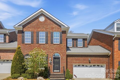 9423 Bonnie Briar Circle sold townhome in Bonnie Briar, Charlotte, NC