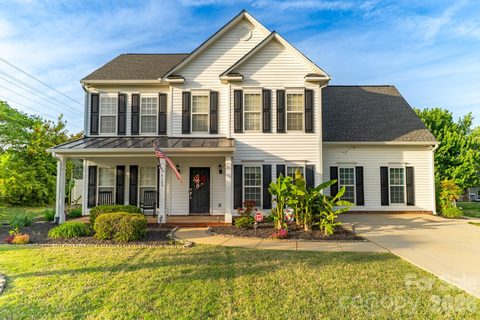 Homes in Autumn Cove At Lake Wylie, Clover