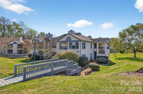 8124 Tremaine Court sold condo in Devonshire Court, Charlotte, NC