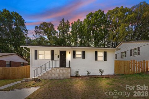 2309 Longleaf Drive sold home in Pine Valley, Charlotte, NC