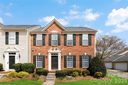 8122 Bridgegate Drive sold home in Huntersville, SC