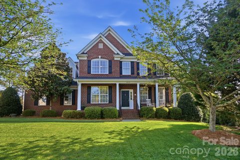 6712 Old Persimmon Drive sold home in Olde Sycamore, Charlotte, NC