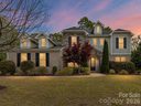 2887 Collaroy Road sold home in Waxhaw, SC