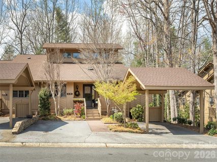 601 Red Oak Drive active condo in The Oaks, Hendersonville, NC