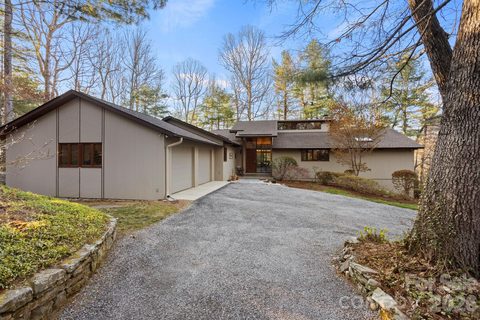207 Maple Hill Drive